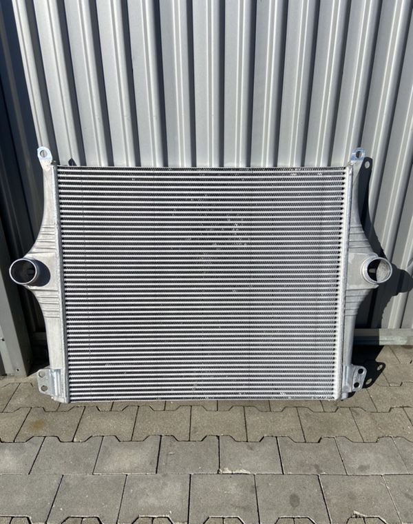 Intercooler Scania S NGS chłodnica powietrza 2022 rok 2861478 - Intercooler untuk Truk: gambar 2 Intercooler Scania S NGS chłodnica powietrza 2022 rok 2861478 - Intercooler untuk Truk: gambar 2