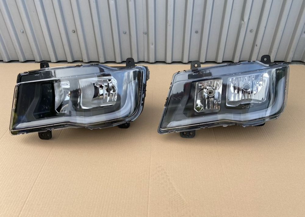 Lampa MAN TG3 TGX TGS nowy model reflektor LH - Lampu depan untuk Truk: gambar 1 Lampa MAN TG3 TGX TGS nowy model reflektor LH - Lampu depan untuk Truk: gambar 1