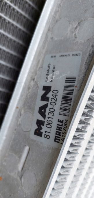 MAN TGS TG3 NOWY MODEL CHŁODNICA CHŁODNICE KOMPLET - Radiator untuk Truk: gambar 3 MAN TGS TG3 NOWY MODEL CHŁODNICA CHŁODNICE KOMPLET - Radiator untuk Truk: gambar 3