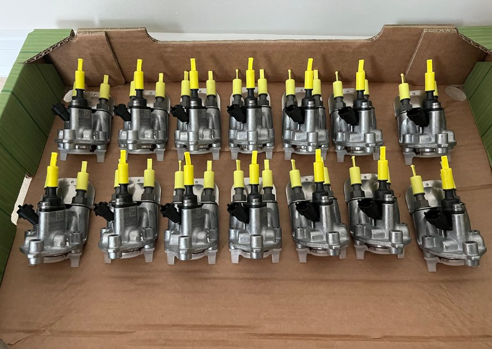 NOWY moduł dozujący Adblue Bosch 0444043073 wtrysk mocznika - Tangki adBlue untuk Peralatan pertanian: gambar 1 NOWY moduł dozujący Adblue Bosch 0444043073 wtrysk mocznika - Tangki adBlue untuk Peralatan pertanian: gambar 1