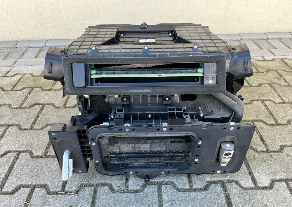 Nagrzewnica DAF XF 106 euro 6 lift dmuchawa - Pemanasan/ Ventilasi untuk Truk: gambar 1 Nagrzewnica DAF XF 106 euro 6 lift dmuchawa - Pemanasan/ Ventilasi untuk Truk: gambar 1