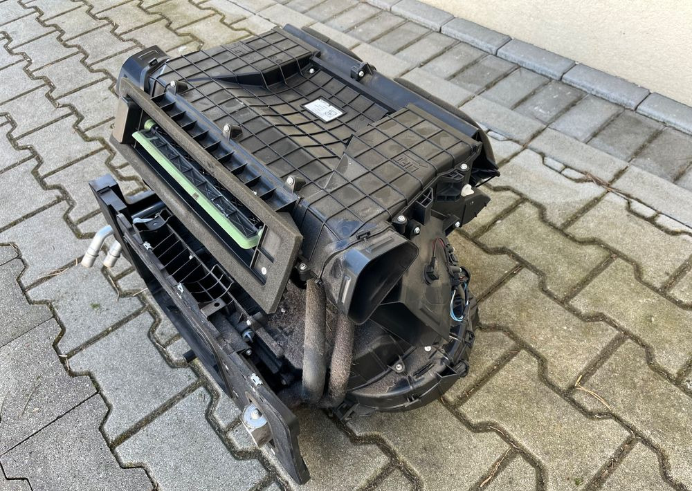 Nagrzewnica DAF XF 106 euro 6 lift dmuchawa - Pemanasan/ Ventilasi untuk Truk: gambar 2 Nagrzewnica DAF XF 106 euro 6 lift dmuchawa - Pemanasan/ Ventilasi untuk Truk: gambar 2