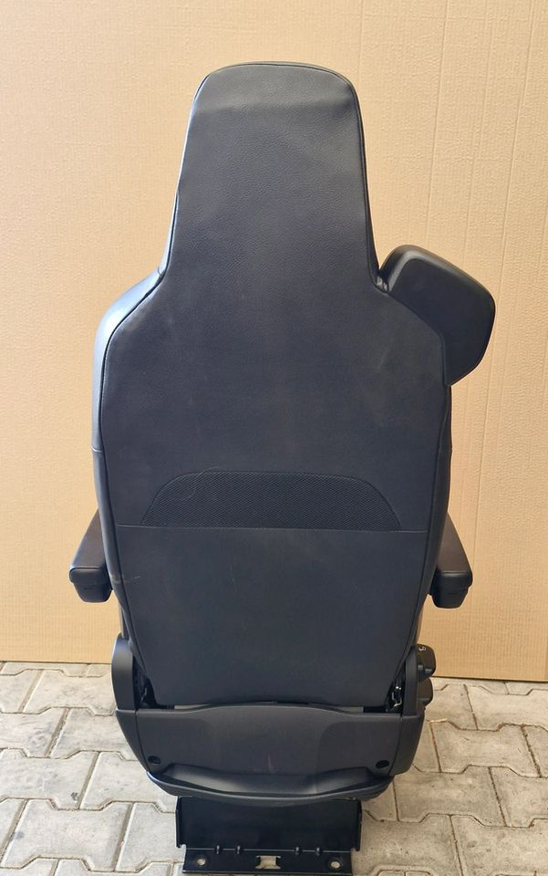 SCANIA R S FOTEL PASAŻERA - Tempat duduk: gambar 2 SCANIA R S FOTEL PASAŻERA - Tempat duduk: gambar 2