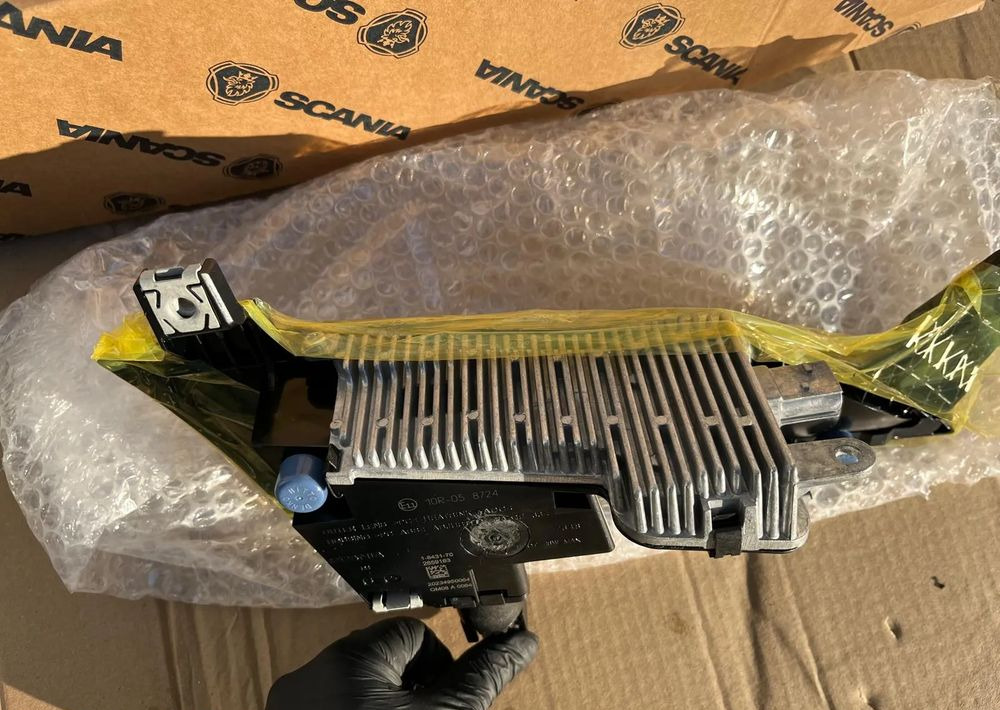 SCANIA R S HALOGEN LEWY NOWY 2659153 - Cahaya/ Pencahayaan: gambar 2 SCANIA R S HALOGEN LEWY NOWY 2659153 - Cahaya/ Pencahayaan: gambar 2