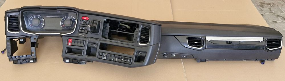 SCANIA R S KONSOLA KOKPIT - Kabin dan interior untuk Truk: gambar 1 SCANIA R S KONSOLA KOKPIT - Kabin dan interior untuk Truk: gambar 1