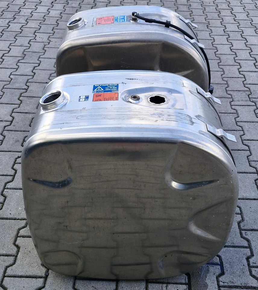 SCANIA R S ZBIORNIK PALIWA 200L NOWY - Tangki bahan bakar untuk Truk: gambar 4 SCANIA R S ZBIORNIK PALIWA 200L NOWY - Tangki bahan bakar untuk Truk: gambar 4