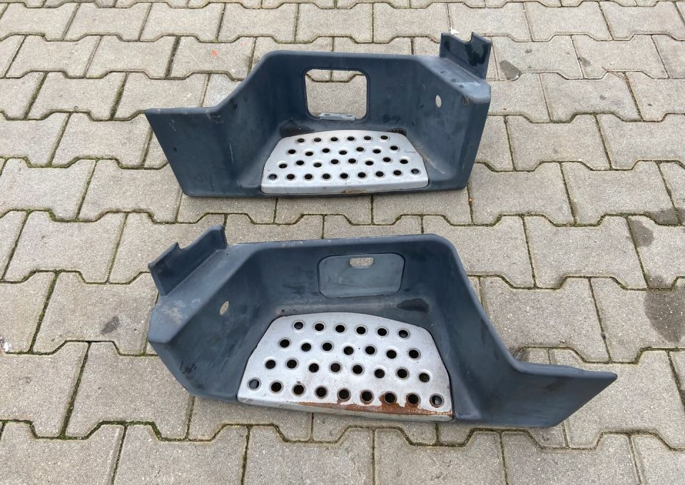 Stopień stopieniek MAN TGS oryginał właz - Bumper: gambar 1 Stopień stopieniek MAN TGS oryginał właz - Bumper: gambar 1