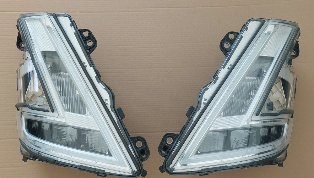 VOLVO FH 5 LAMPA PRZEDNIA FULL LED - Lampu depan untuk Truk: gambar 1 VOLVO FH 5 LAMPA PRZEDNIA FULL LED - Lampu depan untuk Truk: gambar 1