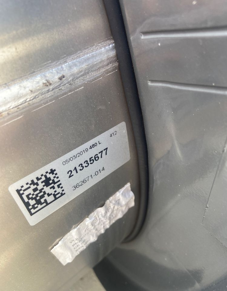 Zbiornik paliwa Volvo FH Renault 480 litrów bak jak nowy - Sistem bahan bakar untuk Truk: gambar 4 Zbiornik paliwa Volvo FH Renault 480 litrów bak jak nowy - Sistem bahan bakar untuk Truk: gambar 4