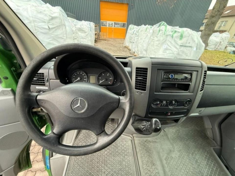Platform udara yang dipasang di truk Arbeitsbühne Hubsteiger Hebebühne Mieten Leihen 3,5t 22m: gambar 11