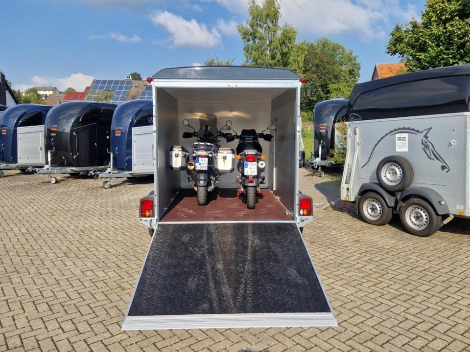 Böckmann KT-PB-AL 3018/27 Kofferanhänger,100 km/h,PKW Anhänger - Trailer kotak tertutup: gambar 2 Böckmann KT-PB-AL 3018/27 Kofferanhänger,100 km/h,PKW Anhänger - Trailer kotak tertutup: gambar 2