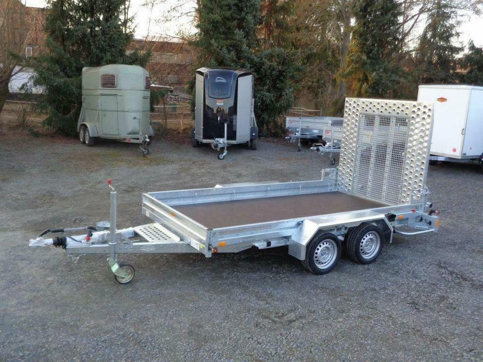 Böckmann, PKW-Anhänger, Baumaschinentransporter, 3,5 to. 100 km/h - Trailer untuk mesin konstruksi: gambar 1 Böckmann, PKW-Anhänger, Baumaschinentransporter, 3,5 to. 100 km/h - Trailer untuk mesin konstruksi: gambar 1
