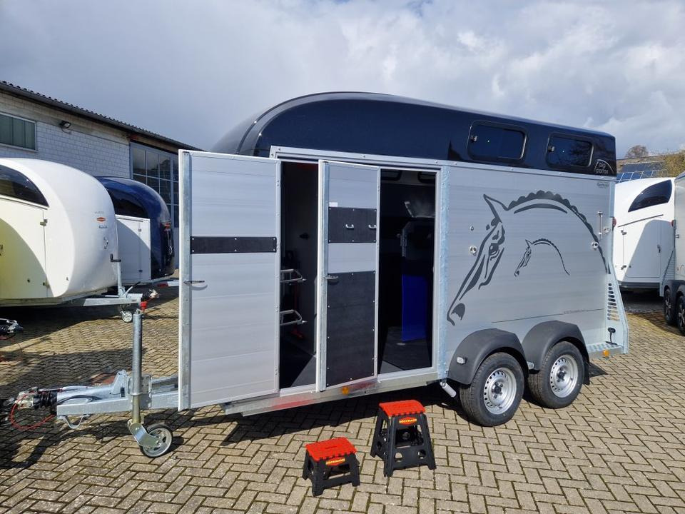 Trailer pengangkut kuda Böckmann Pferdeanhänger Big Portax WCF 100km/h Sattelraum: gambar 19