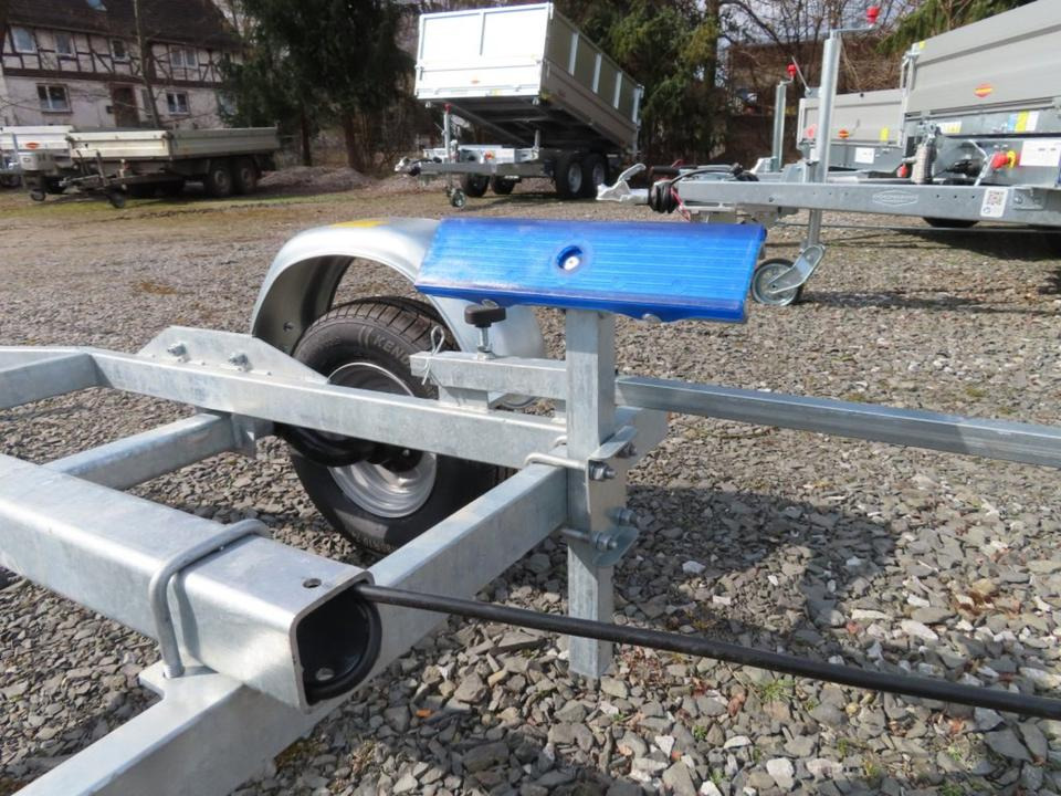 Böckmann, TPV, Bootstrailer, 550 kg, Stützrad, 100 km/h - Trailer perahu: gambar 4 Böckmann, TPV, Bootstrailer, 550 kg, Stützrad, 100 km/h - Trailer perahu: gambar 4