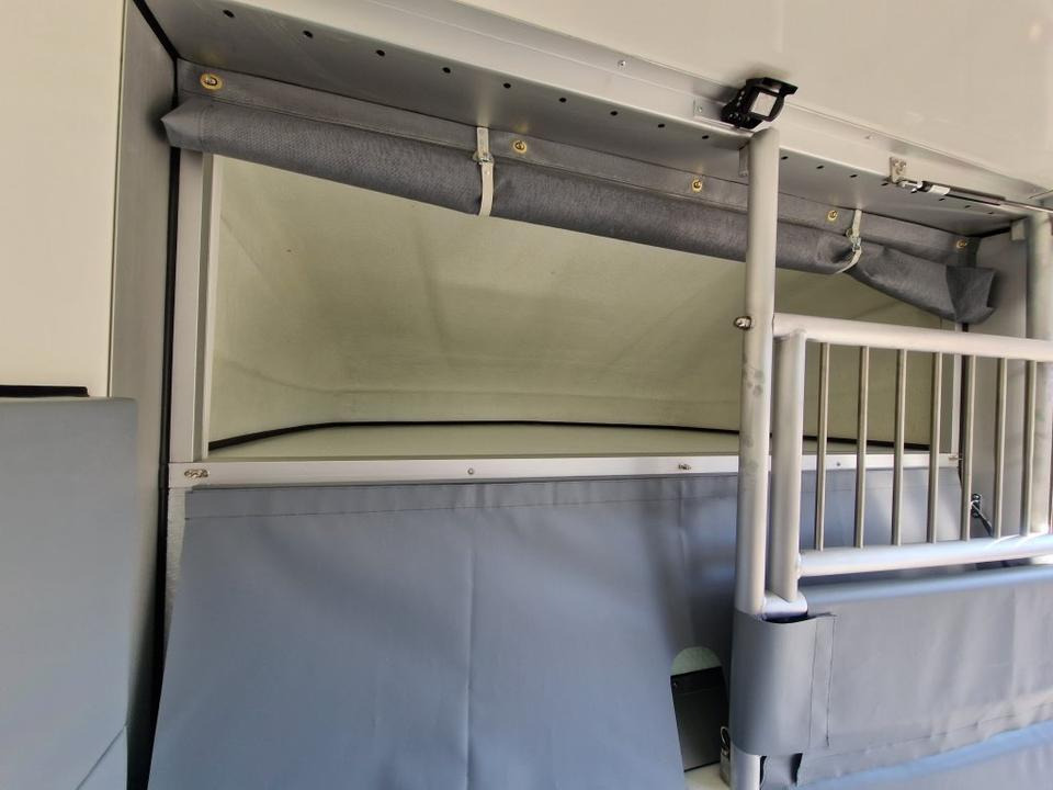 Truk pengangkut kuda MSG Stablehopper Pferdetransporter Pferdeanhänger Böckmann: gambar 13