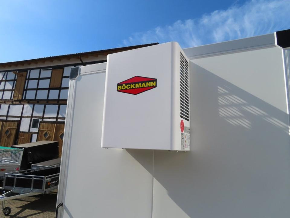 PKW Anhänger Böckmann Kühlkoffer Kühlanhänger Kühler 2,94x1,82m - Trailer berpendingin: gambar 5 PKW Anhänger Böckmann Kühlkoffer Kühlanhänger Kühler 2,94x1,82m - Trailer berpendingin: gambar 5