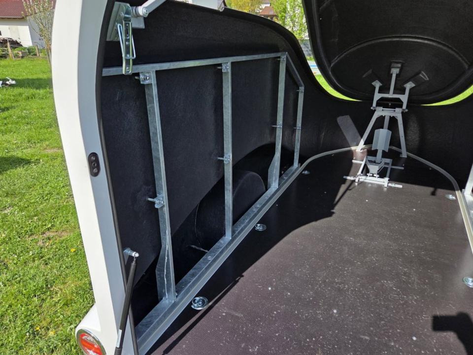 Trailer sepeda motor PKW Anhänger Motorrad Geschlossen Kofferanhänger 1000kg 100km/h: gambar 8