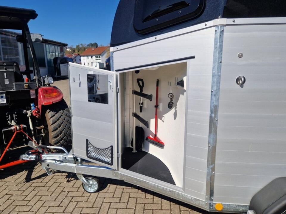 Pferdeanhänge Böckmann Champion Esprit 70 100km/h MSS-System - Trailer pengangkut kuda: gambar 5 Pferdeanhänge Böckmann Champion Esprit 70 100km/h MSS-System - Trailer pengangkut kuda: gambar 5