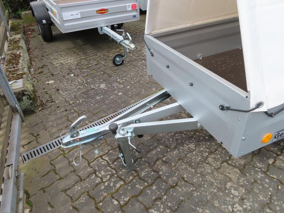 TPV PKW-Anhänger 750 kg Werbeanhänger Werbung Werbeaufsteller - Trailer mobil: gambar 4 TPV PKW-Anhänger 750 kg Werbeanhänger Werbung Werbeaufsteller - Trailer mobil: gambar 4