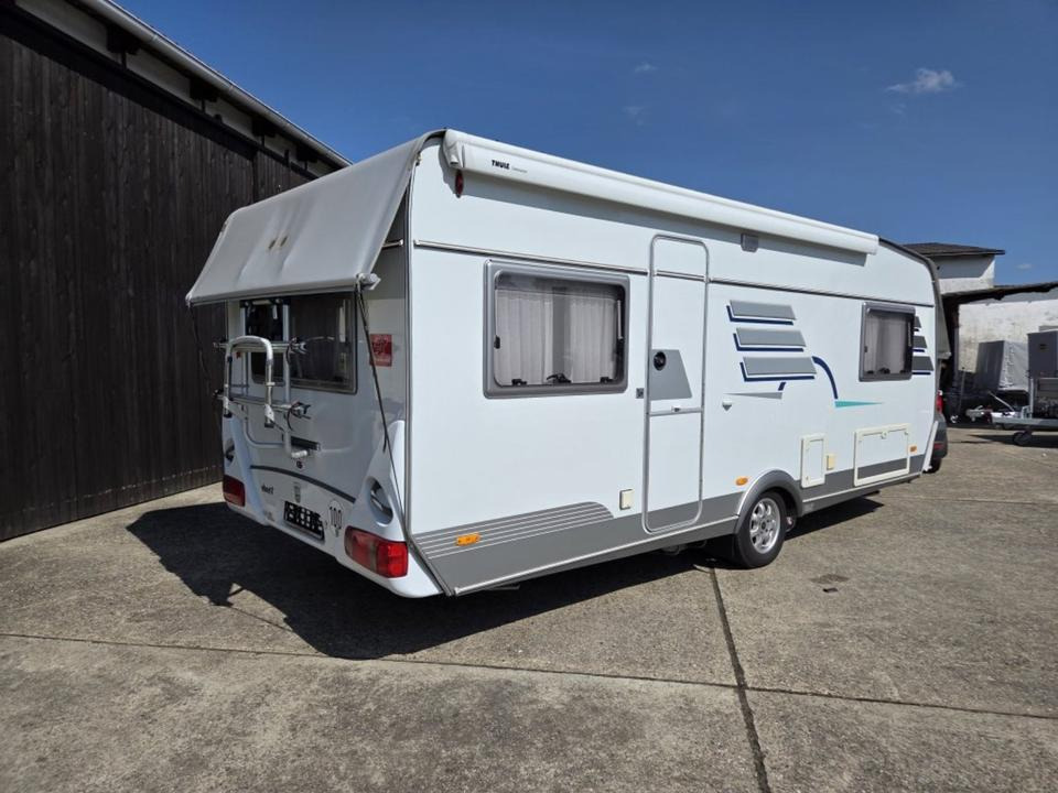 Wohnwagen Hymer Top Ausstattung Mover Vohrzelt 4x Schlafplätze WC - Karavan: gambar 5 Wohnwagen Hymer Top Ausstattung Mover Vohrzelt 4x Schlafplätze WC - Karavan: gambar 5