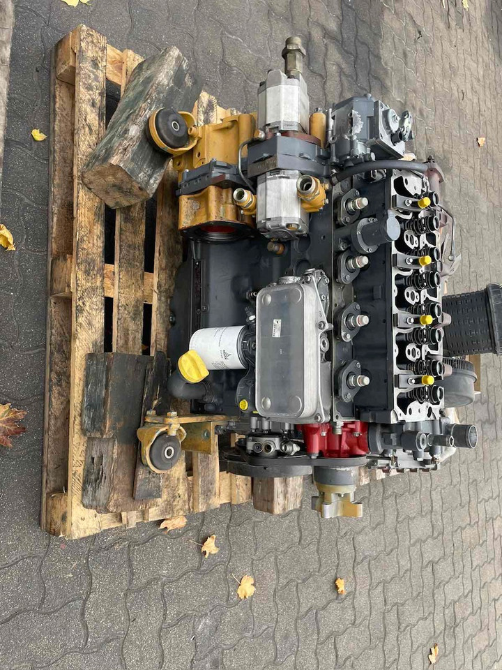 DEUTZ BF4M2012 Serial: 21039937 Fully renovated engine!!! - Mesin untuk Peralatan konstruksi: gambar 3 DEUTZ BF4M2012 Serial: 21039937 Fully renovated engine!!! - Mesin untuk Peralatan konstruksi: gambar 3