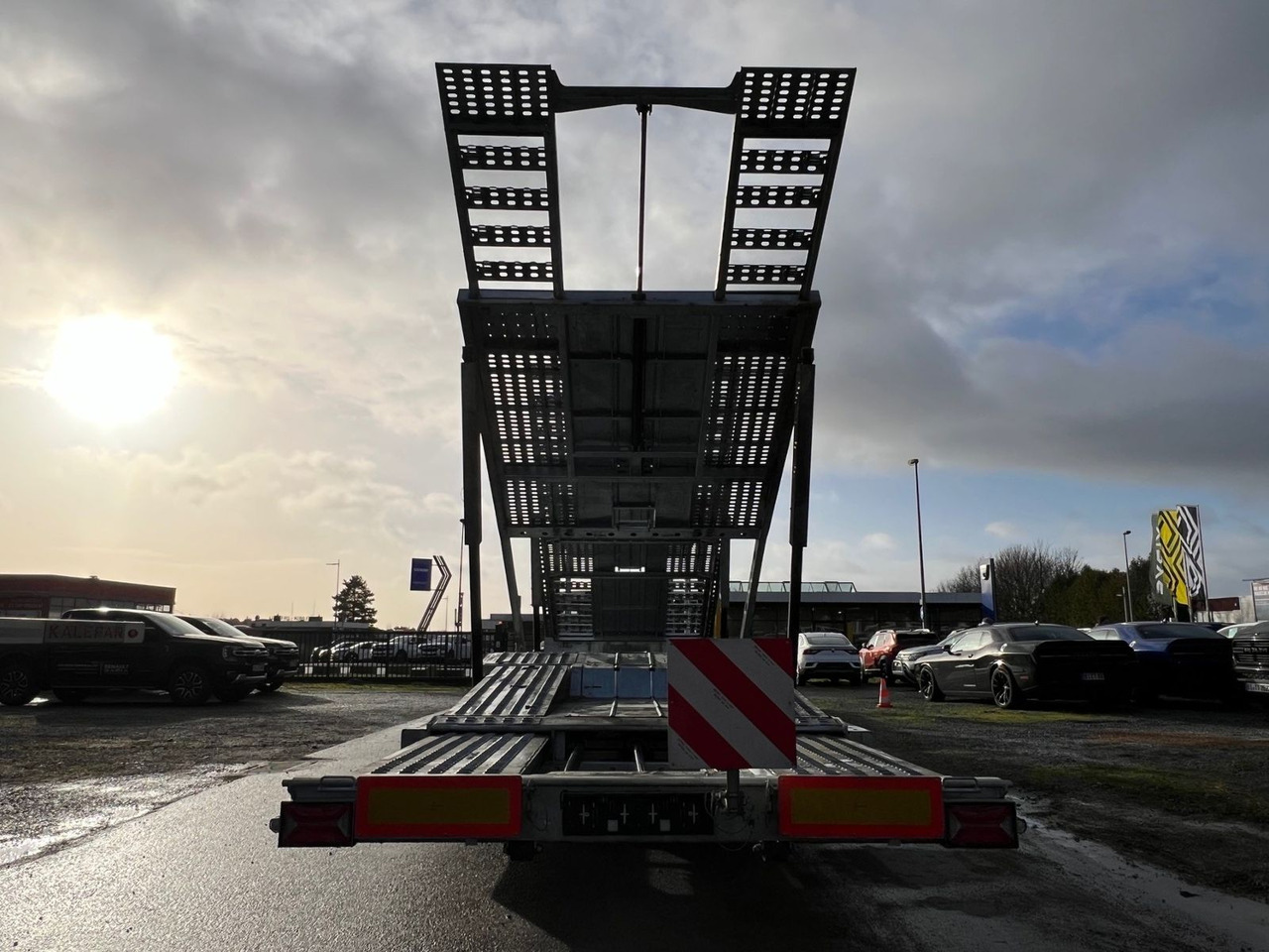 KALEPAR KLP228V6 6er-Autotransporter VDI2700 - Semi-trailer autotransporter: gambar 5 KALEPAR KLP228V6 6er-Autotransporter VDI2700 - Semi-trailer autotransporter: gambar 5