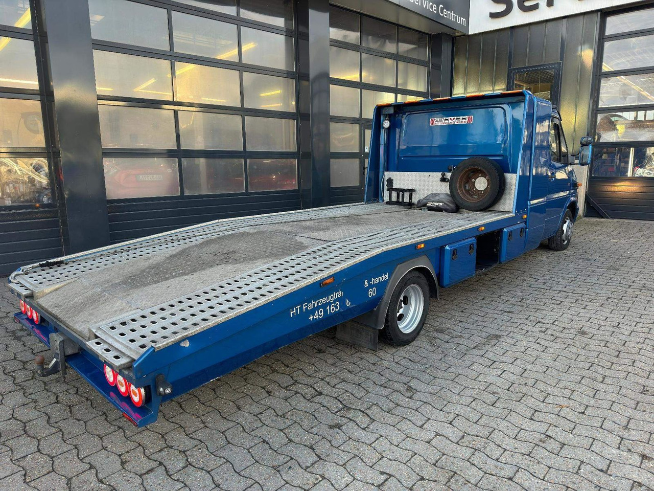 Mercedes-Benz Sprinter 2.7 CDI ABSCHLEPPWAGEN SCHLAFKABINE - Mobil derek: gambar 4 Mercedes-Benz Sprinter 2.7 CDI ABSCHLEPPWAGEN SCHLAFKABINE - Mobil derek: gambar 4