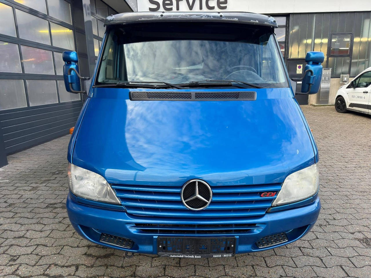 Mercedes-Benz Sprinter 2.7 CDI ABSCHLEPPWAGEN SCHLAFKABINE - Truk pengangkut mobil: gambar 2 Mercedes-Benz Sprinter 2.7 CDI ABSCHLEPPWAGEN SCHLAFKABINE - Truk pengangkut mobil: gambar 2