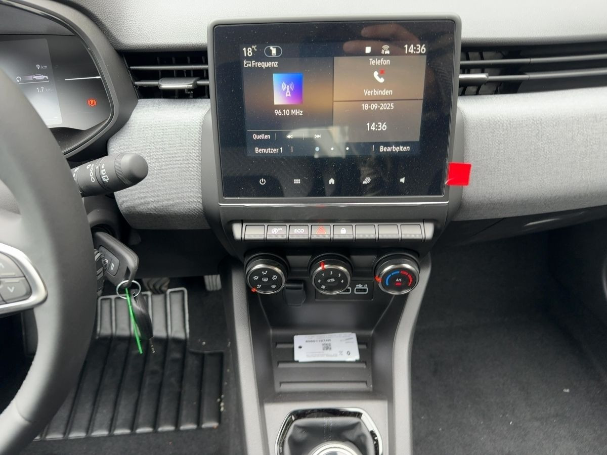 Mobil sedan Renault Clio Evolution ECO-G 100 FLÜSSIGGAS KAMERA: gambar 10