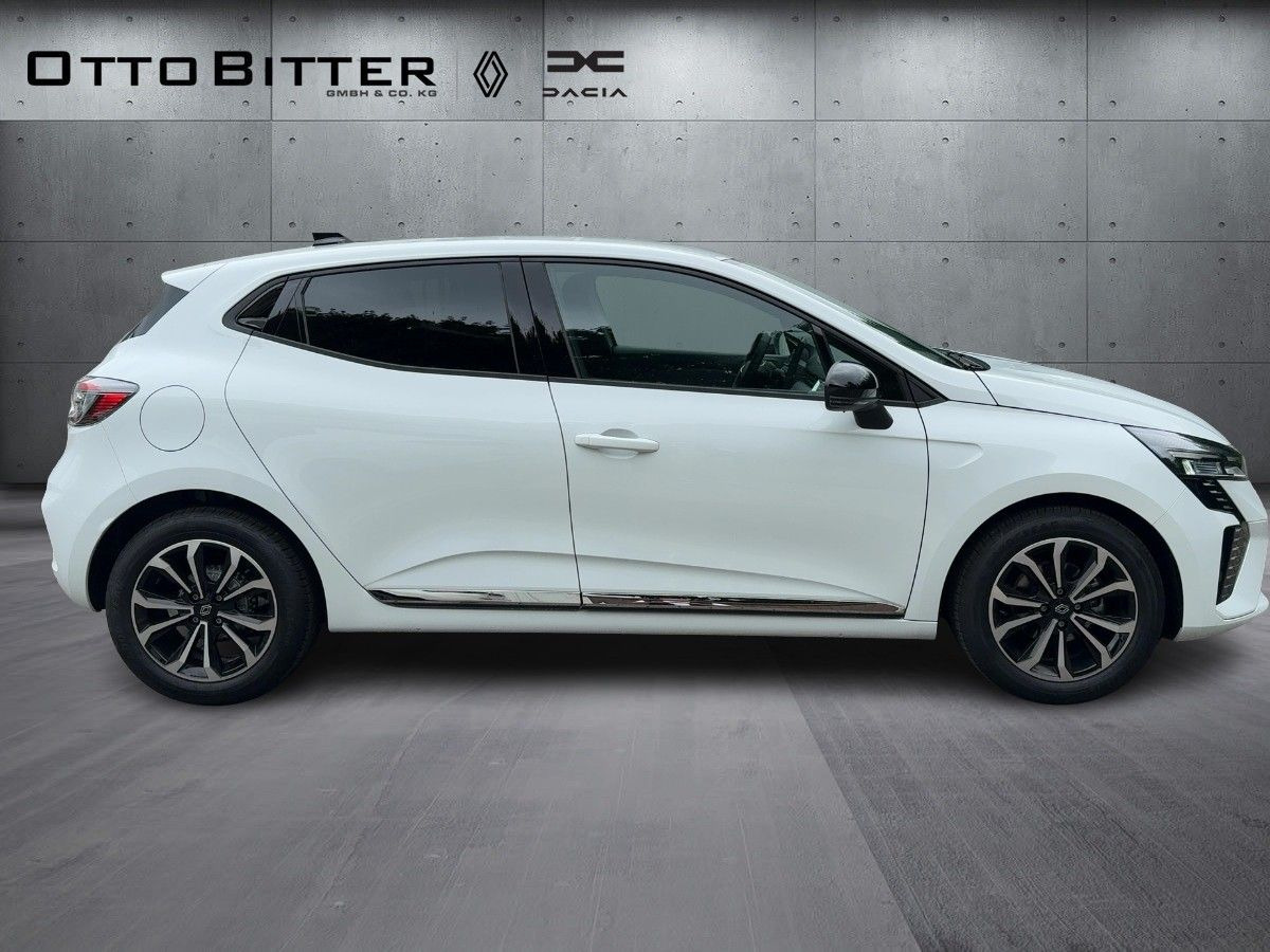 Renault Clio Techno TCe90 PAKET-NAVI+WINTER (SITZH/NAVI) - Mobil sedan: gambar 5 Renault Clio Techno TCe90 PAKET-NAVI+WINTER (SITZH/NAVI) - Mobil sedan: gambar 5