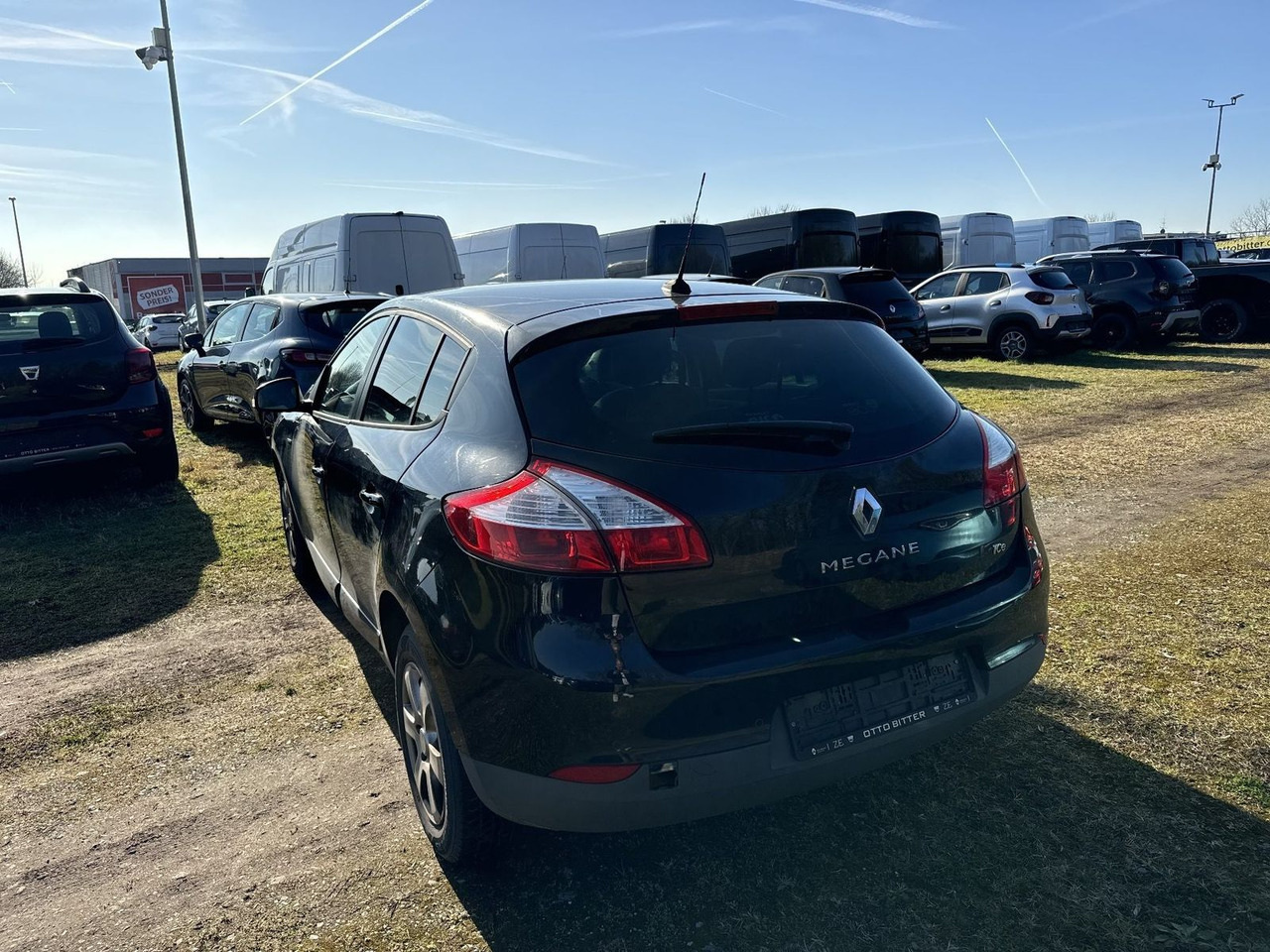 Renault Megane Limited TCe115 +KUPPLUNG DEFEKT/MOTOR OK+ - Mobil sedan: gambar 2 Renault Megane Limited TCe115 +KUPPLUNG DEFEKT/MOTOR OK+ - Mobil sedan: gambar 2