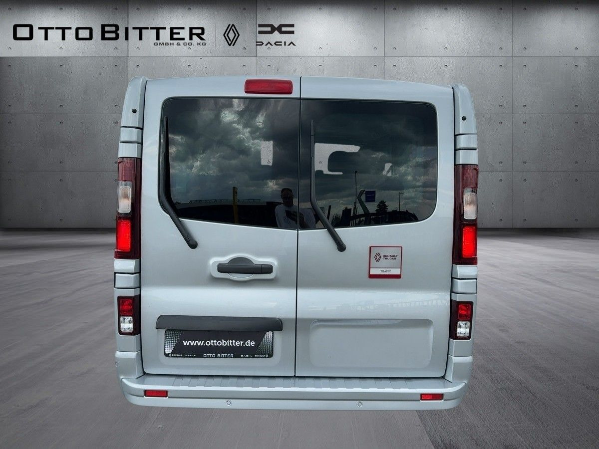 Renault Trafic Grand RED EDITION L2H1 dCi150 9-SITZE ALU - Van penumpang: gambar 3 Renault Trafic Grand RED EDITION L2H1 dCi150 9-SITZE ALU - Van penumpang: gambar 3