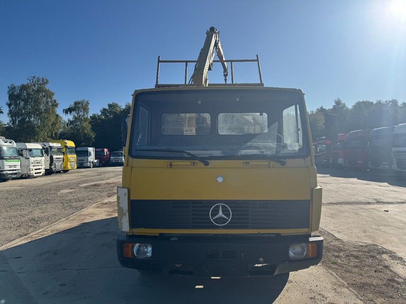 Mercedes-Benz SK 914 (STEEL SUSPENSION / HIAB CRANE / 6 CYLINDER WITH MANUAL PUMP / PERFECT GERMAN TRUCK !!!) - Truk jungkit, Truk derek: gambar 2 Mercedes-Benz SK 914 (STEEL SUSPENSION / HIAB CRANE / 6 CYLINDER WITH MANUAL PUMP / PERFECT GERMAN TRUCK !!!) - Truk jungkit, Truk derek: gambar 2