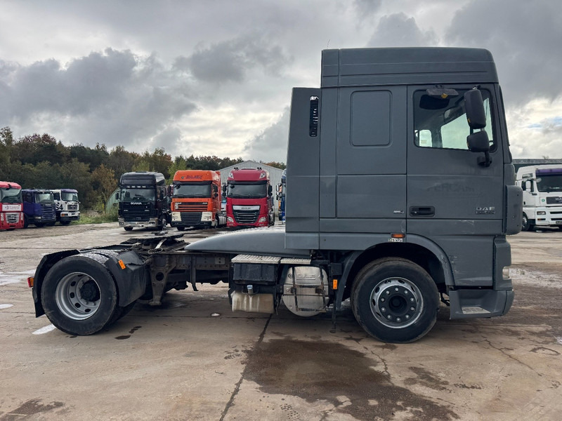DAF 105 XF 460 Space Cab (MANUAL GEARBOX / BOITE MANUELLE) - Tractor head: gambar 4 DAF 105 XF 460 Space Cab (MANUAL GEARBOX / BOITE MANUELLE) - Tractor head: gambar 4