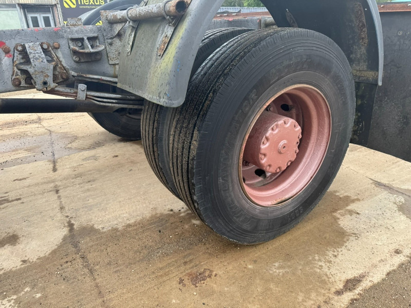 Tractor head MAN 16.170 (BIG AXLE / STEEL SUSPENSION / 6 CYLINDER WITH MANUAL PUMP): gambar 9