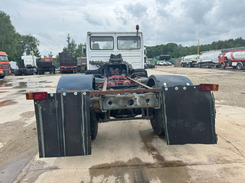 Tractor head MAN 16.170 (BIG AXLE / STEEL SUSPENSION / 6 CYLINDER WITH MANUAL PUMP): gambar 6