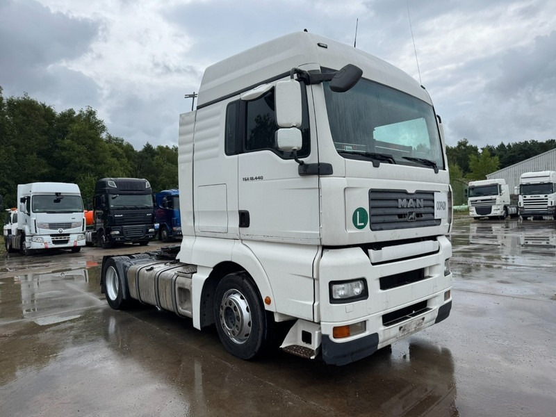 MAN TGA 18.440 (MANUAL GEARBOX / BOITE MANUELLE) - Tractor head: gambar 3 MAN TGA 18.440 (MANUAL GEARBOX / BOITE MANUELLE) - Tractor head: gambar 3