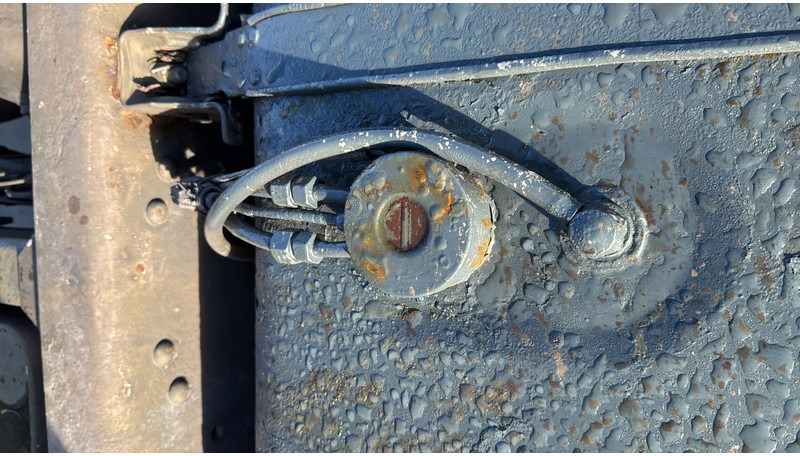 Tractor head Scania 124 - 420 Topline (MANUAL GEARBOX / BOITE MANUELLE): gambar 15 Tractor head Scania 124 - 420 Topline (MANUAL GEARBOX / BOITE MANUELLE): gambar 15