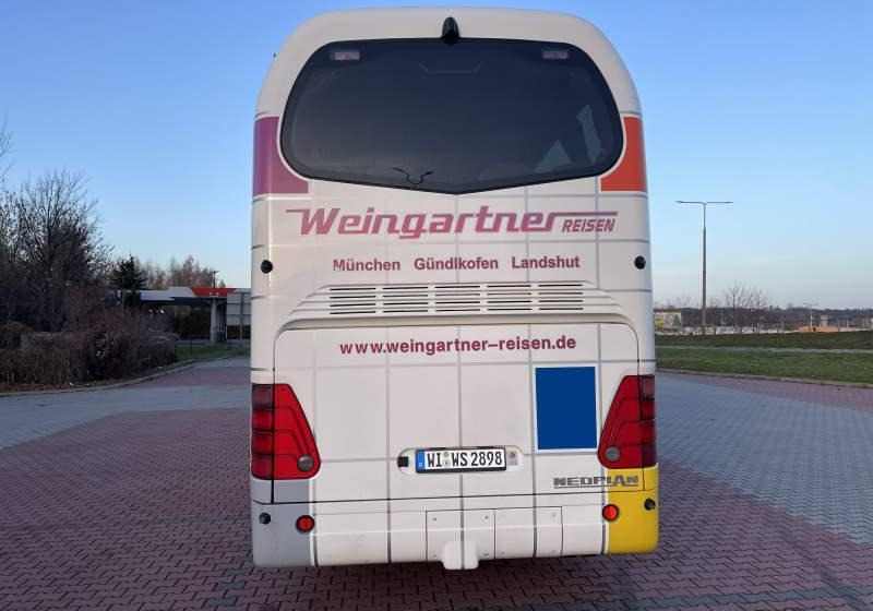 Neoplan N516/3SHDHC Euro-4 - Bus pariwisata: gambar 4 Neoplan N516/3SHDHC Euro-4 - Bus pariwisata: gambar 4