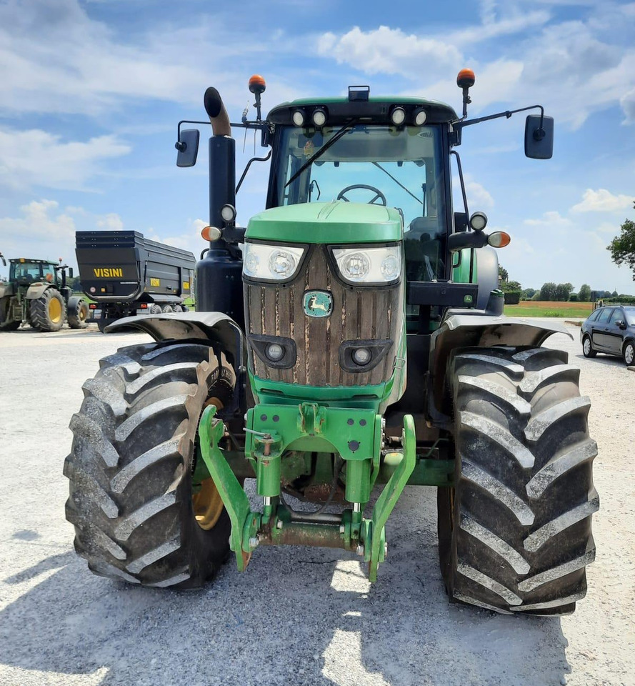 JOHN DEERE 6195 M - Traktor: gambar 2 JOHN DEERE 6195 M - Traktor: gambar 2