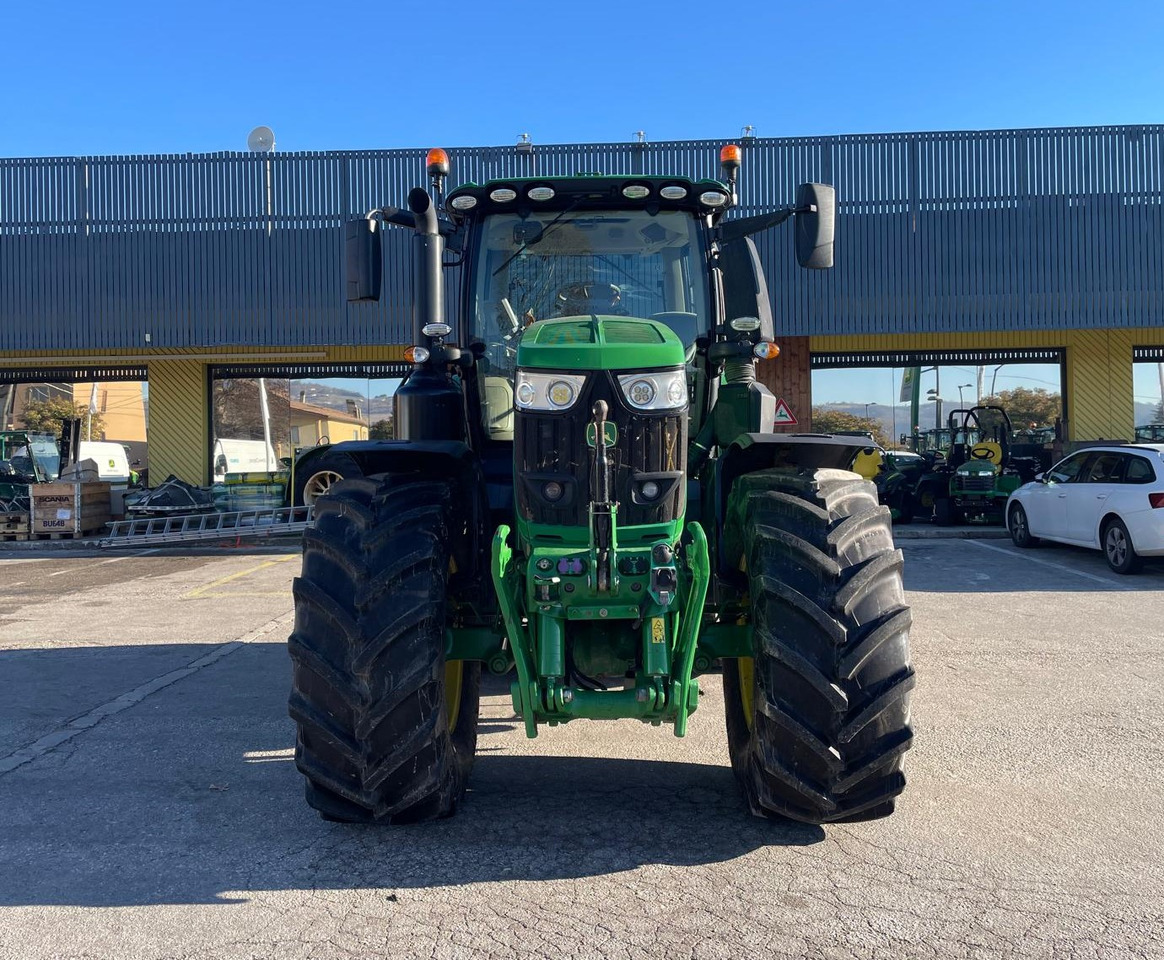 JOHN DEERE 6250 R - Traktor: gambar 2 JOHN DEERE 6250 R - Traktor: gambar 2