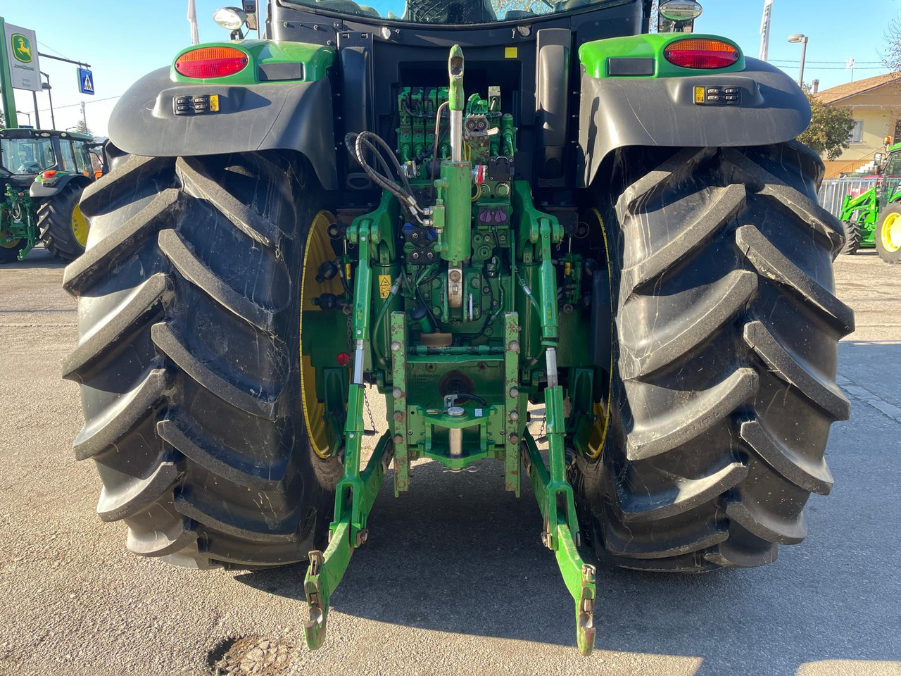 JOHN DEERE 6250 R - Traktor: gambar 5 JOHN DEERE 6250 R - Traktor: gambar 5