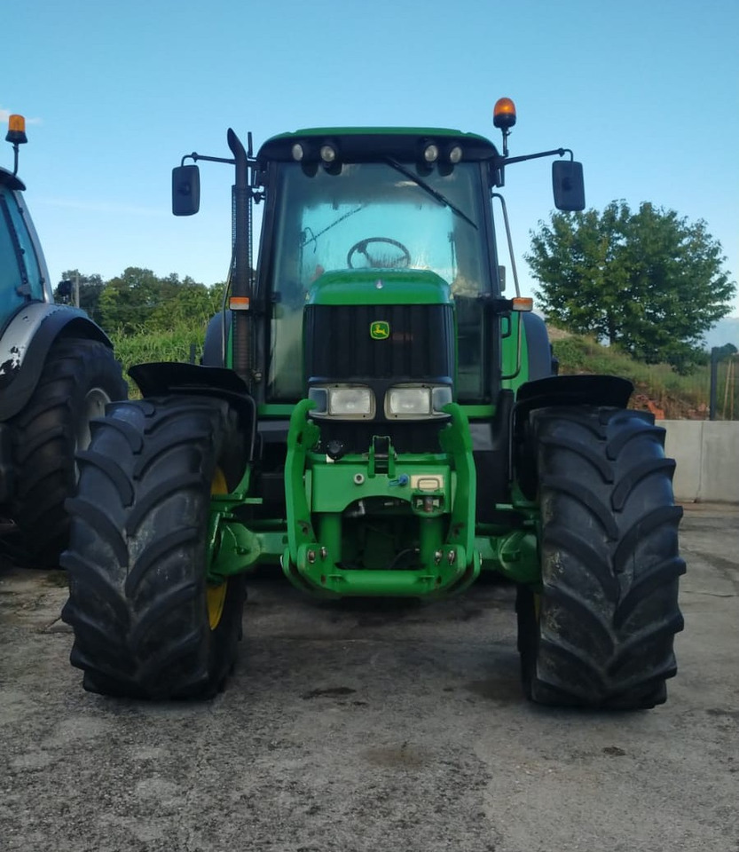 JOHN DEERE 6920 S - Traktor: gambar 2 JOHN DEERE 6920 S - Traktor: gambar 2