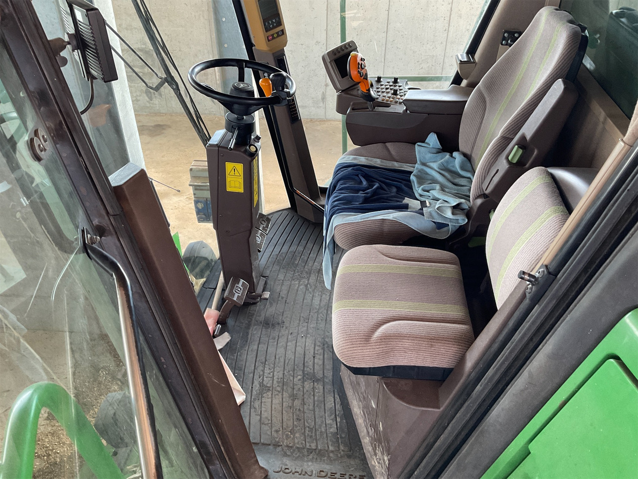 JOHN DEERE MIETITREBBIA S 560 - Pemanen gabungan: gambar 4 JOHN DEERE MIETITREBBIA S 560 - Pemanen gabungan: gambar 4