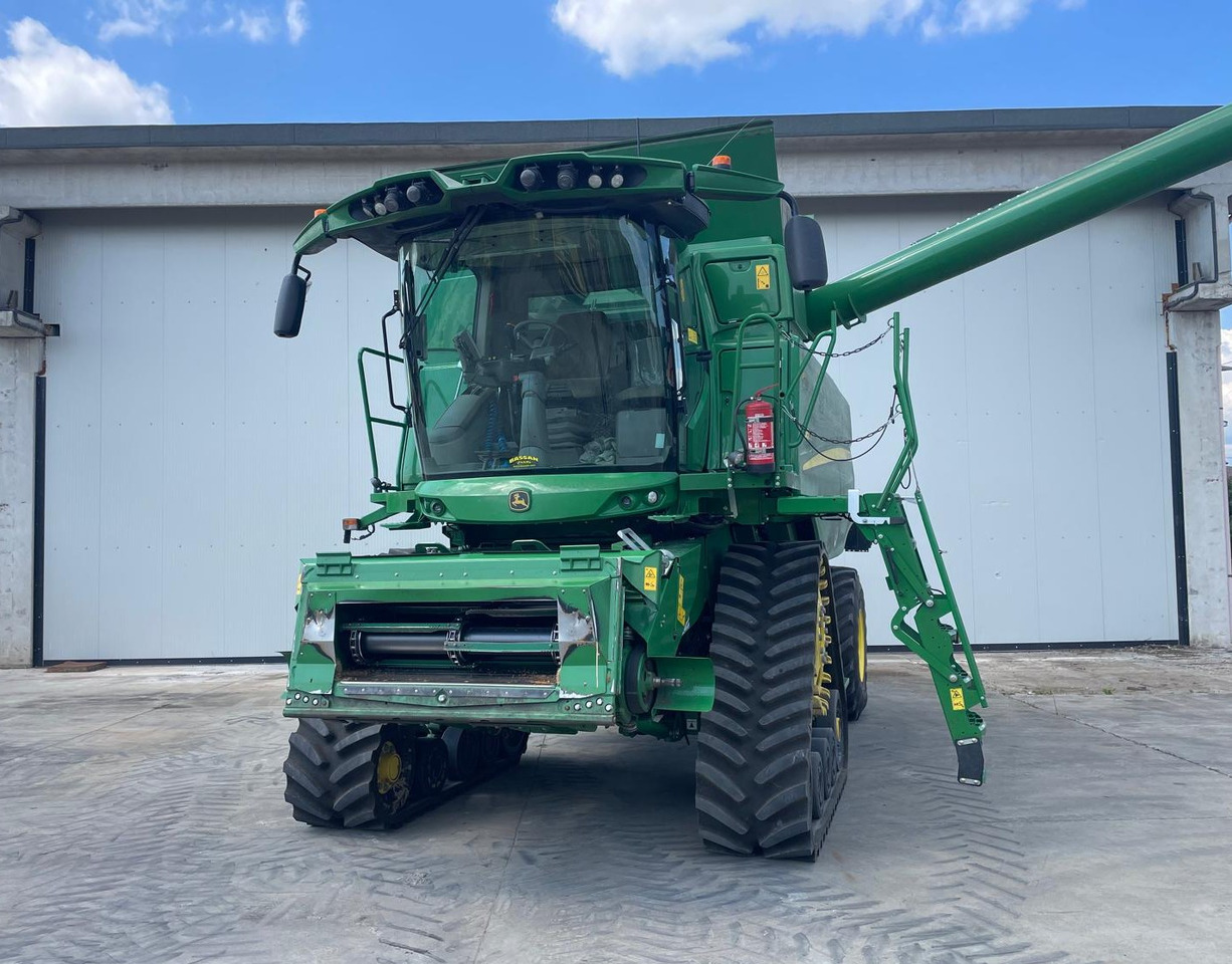 JOHN DEERE MIETITREBBIA T 560 - Pemanen gabungan: gambar 5 JOHN DEERE MIETITREBBIA T 560 - Pemanen gabungan: gambar 5