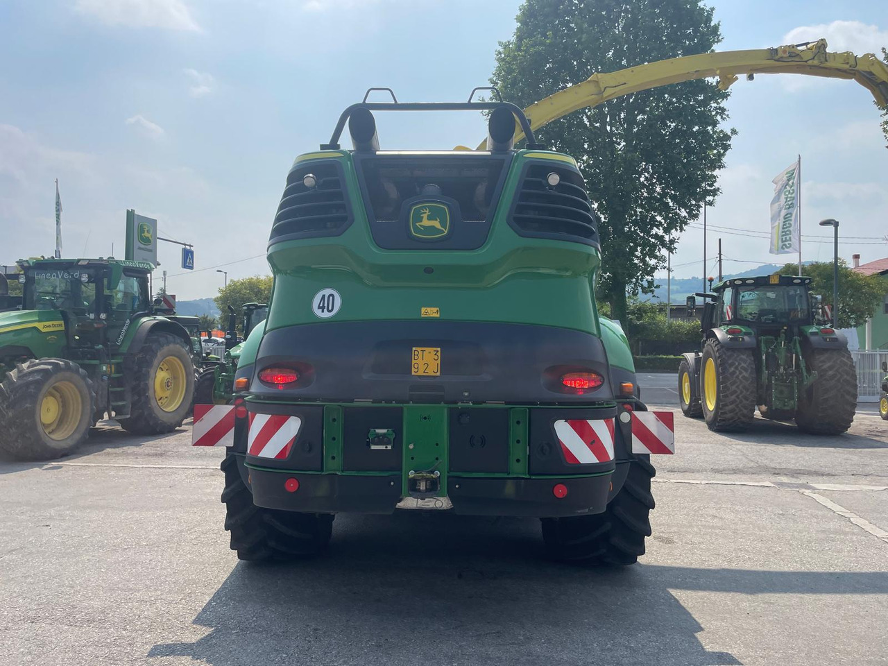 JOHN DEERE TRINCIA 9700i - Pemanen hijauan: gambar 4 JOHN DEERE TRINCIA 9700i - Pemanen hijauan: gambar 4