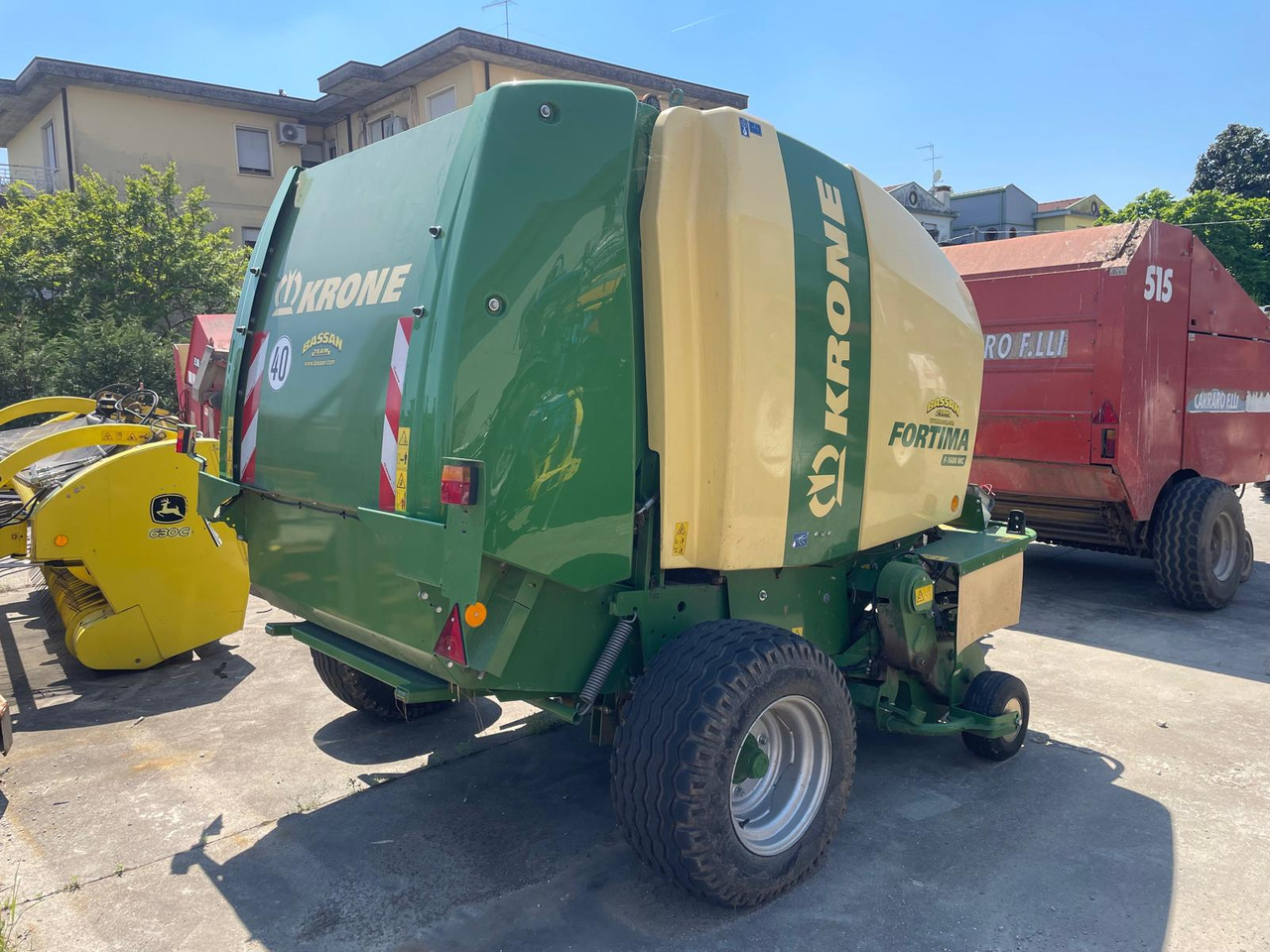KRONE ROTOPRESSA FORTIMA F 1600 MC - Baler bulat: gambar 4 KRONE ROTOPRESSA FORTIMA F 1600 MC - Baler bulat: gambar 4