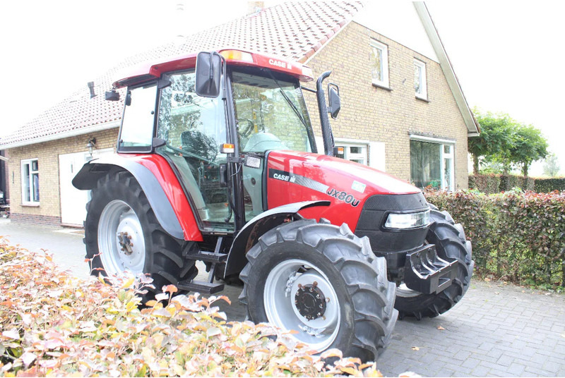 Case IH JX80U - Traktor: gambar 1 Case IH JX80U - Traktor: gambar 1
