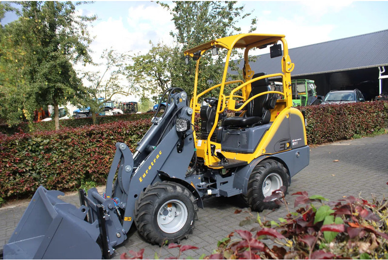 Eurotrac w11 M OOK W12S OP VOORRAAD - Track loader yang ringkas: gambar 5 Eurotrac w11 M OOK W12S OP VOORRAAD - Track loader yang ringkas: gambar 5