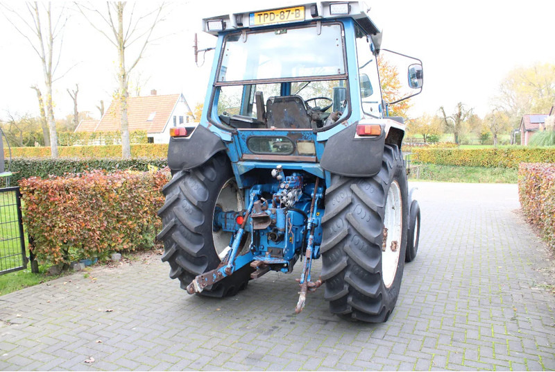 Ford 5110 - Traktor: gambar 4 Ford 5110 - Traktor: gambar 4